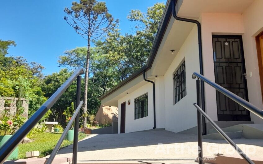 Ótima casa no clube de Campo em Valinhos/SP